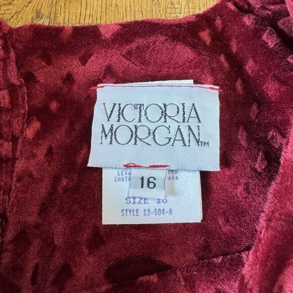 VINTAGE Victoria Morgan Womens Plus Sz 16 Burgundy Velour Blouse & Skirt Set - Picture 9 of 11
